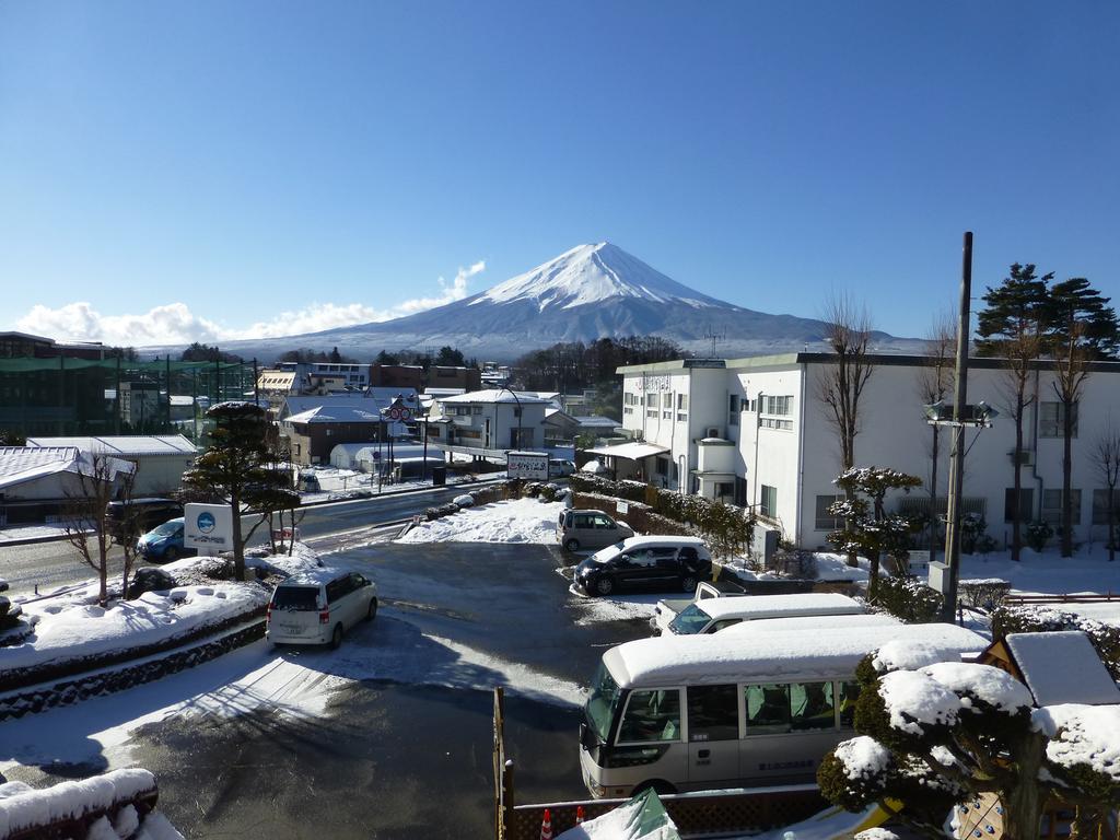 Kawaguchiko Lakeside Hotel Fujikawaguchiko Buitenkant foto