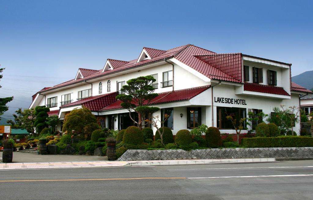 Kawaguchiko Lakeside Hotel Fujikawaguchiko Buitenkant foto